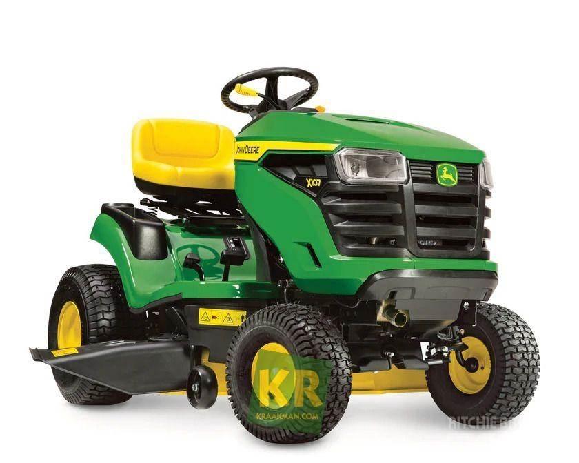 John Deere X107 Vrtni traktor kosilnice