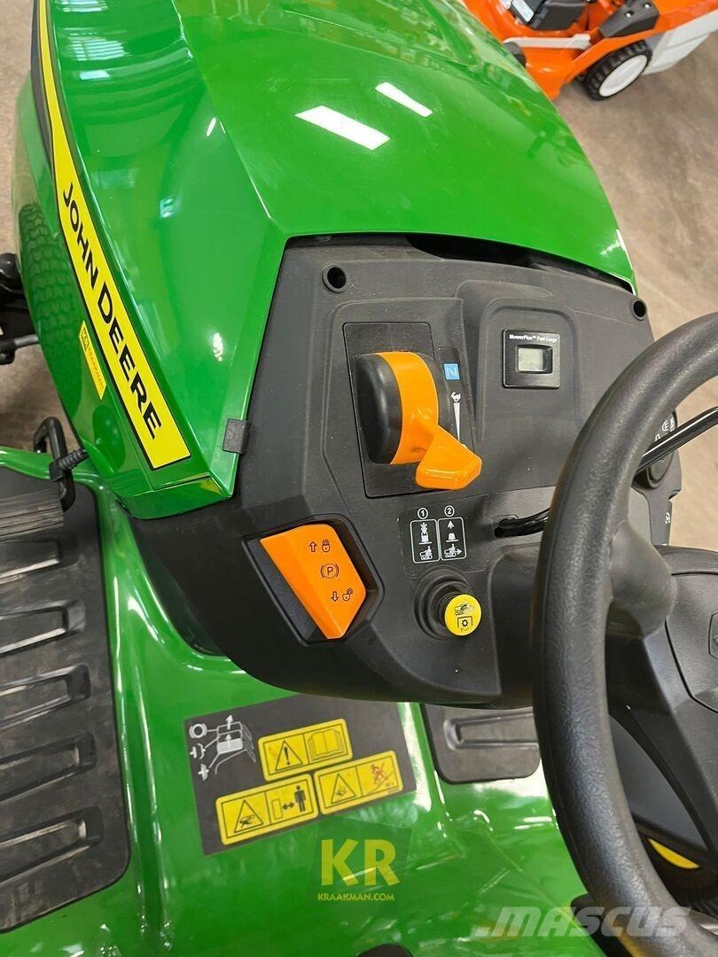 John Deere X127 Vrtni traktor kosilnice