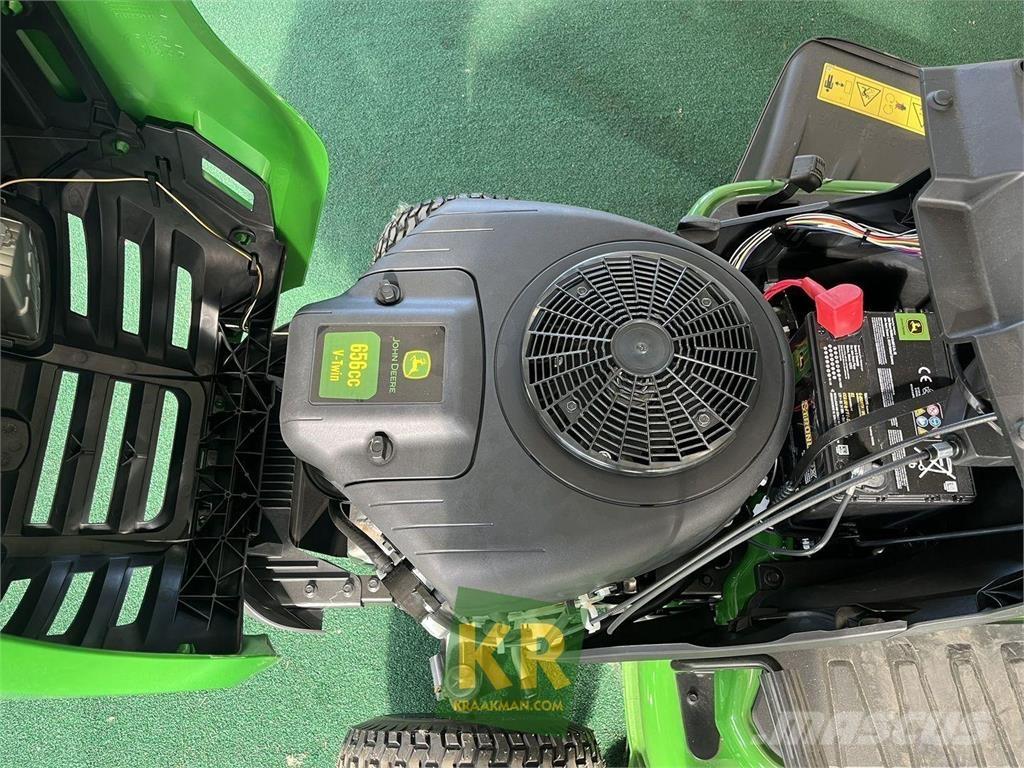 John Deere X127 Vrtni traktor kosilnice