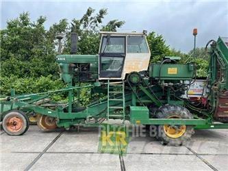 Krakei 6610 rooier Stroji za žetje krompirja