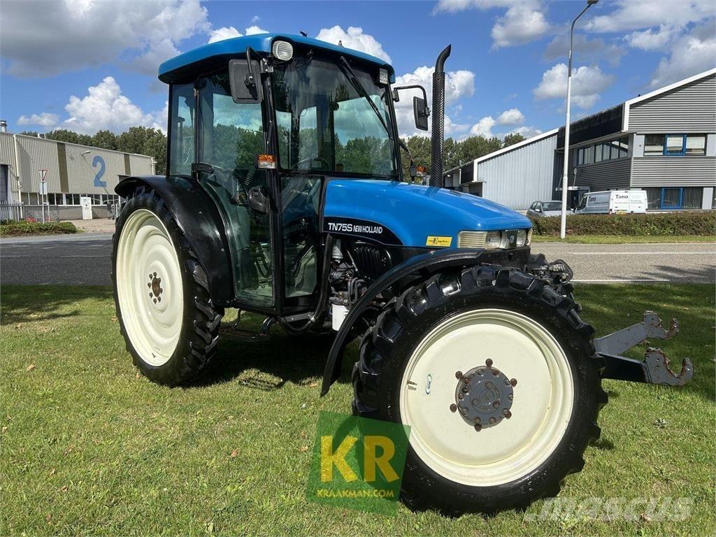 New Holland TN75S Traktorji