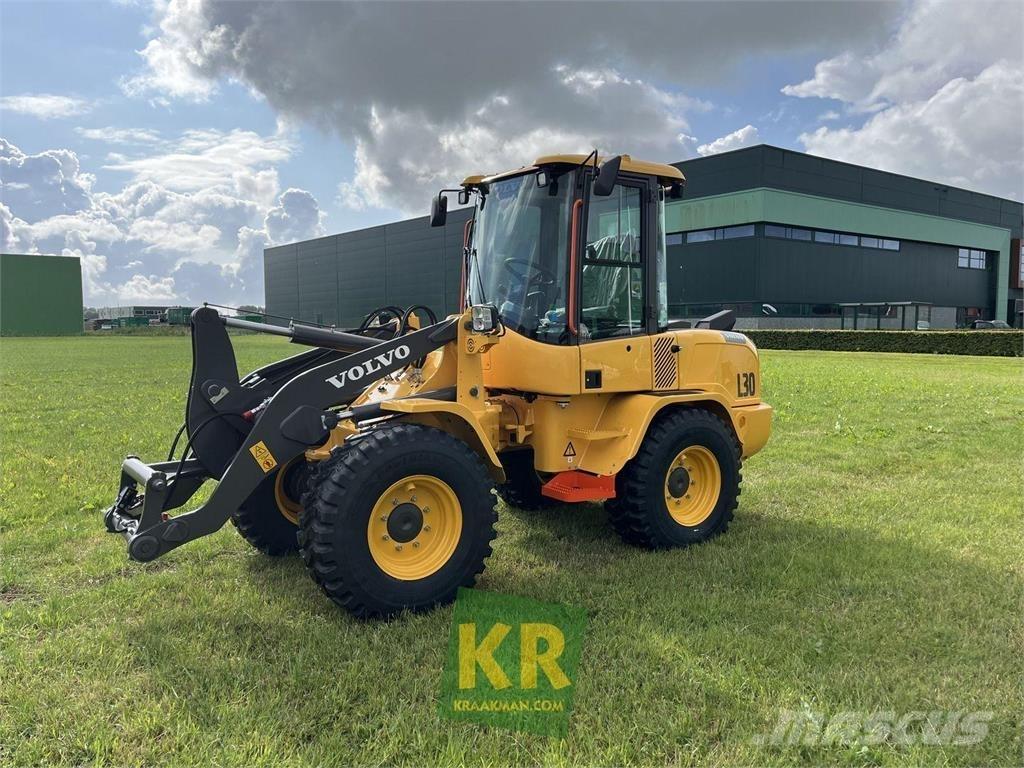 Volvo L30HS Kolesni nakladalci