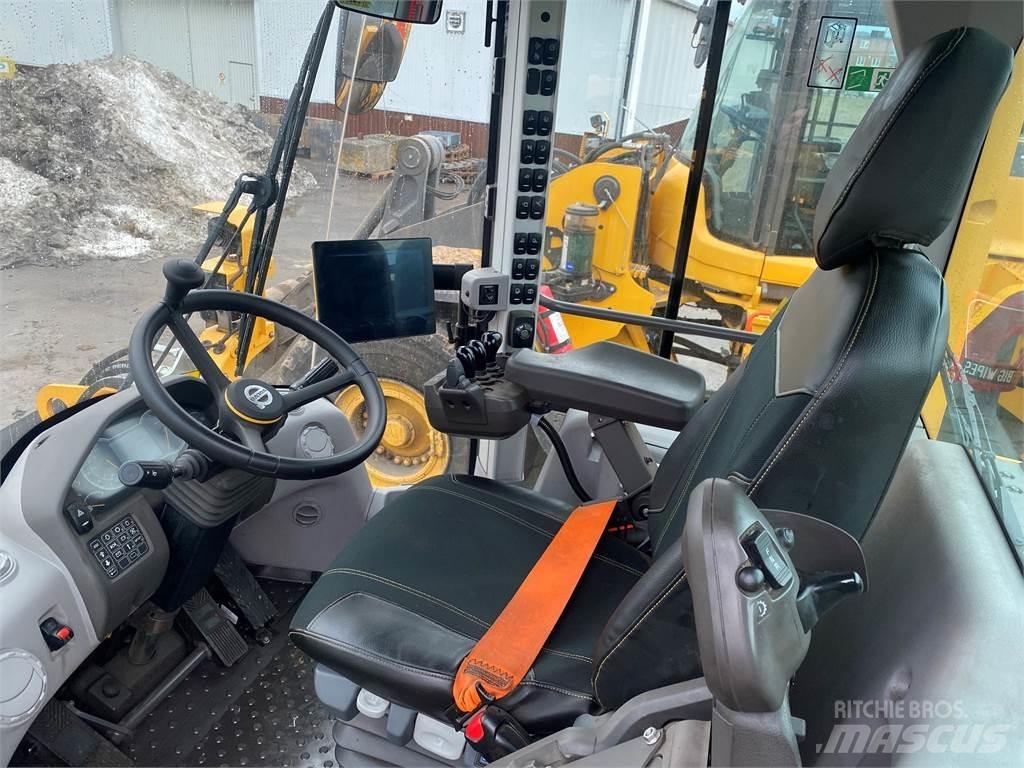 Volvo L60H Kolesni nakladalci