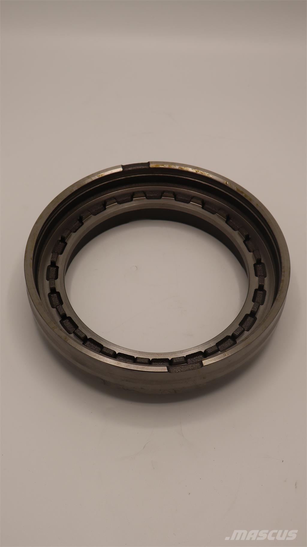 Volvo KOLV Podvozje in vzmetenje