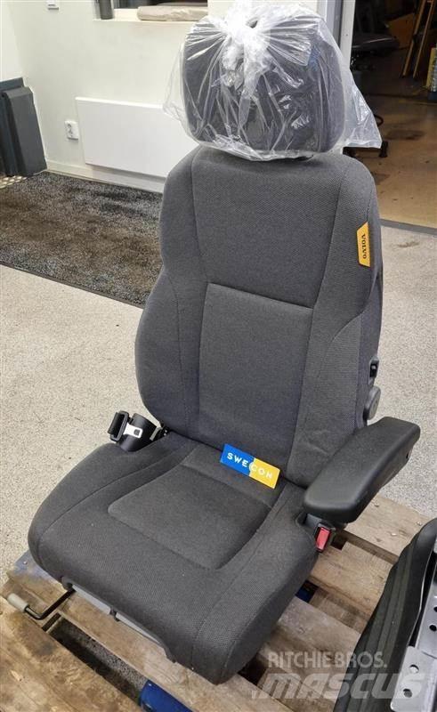 Volvo STOL Kabine in notranjost
