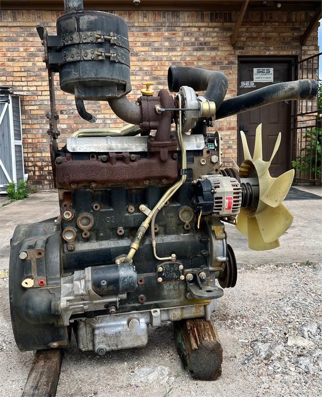 CAT 3054C Motorji