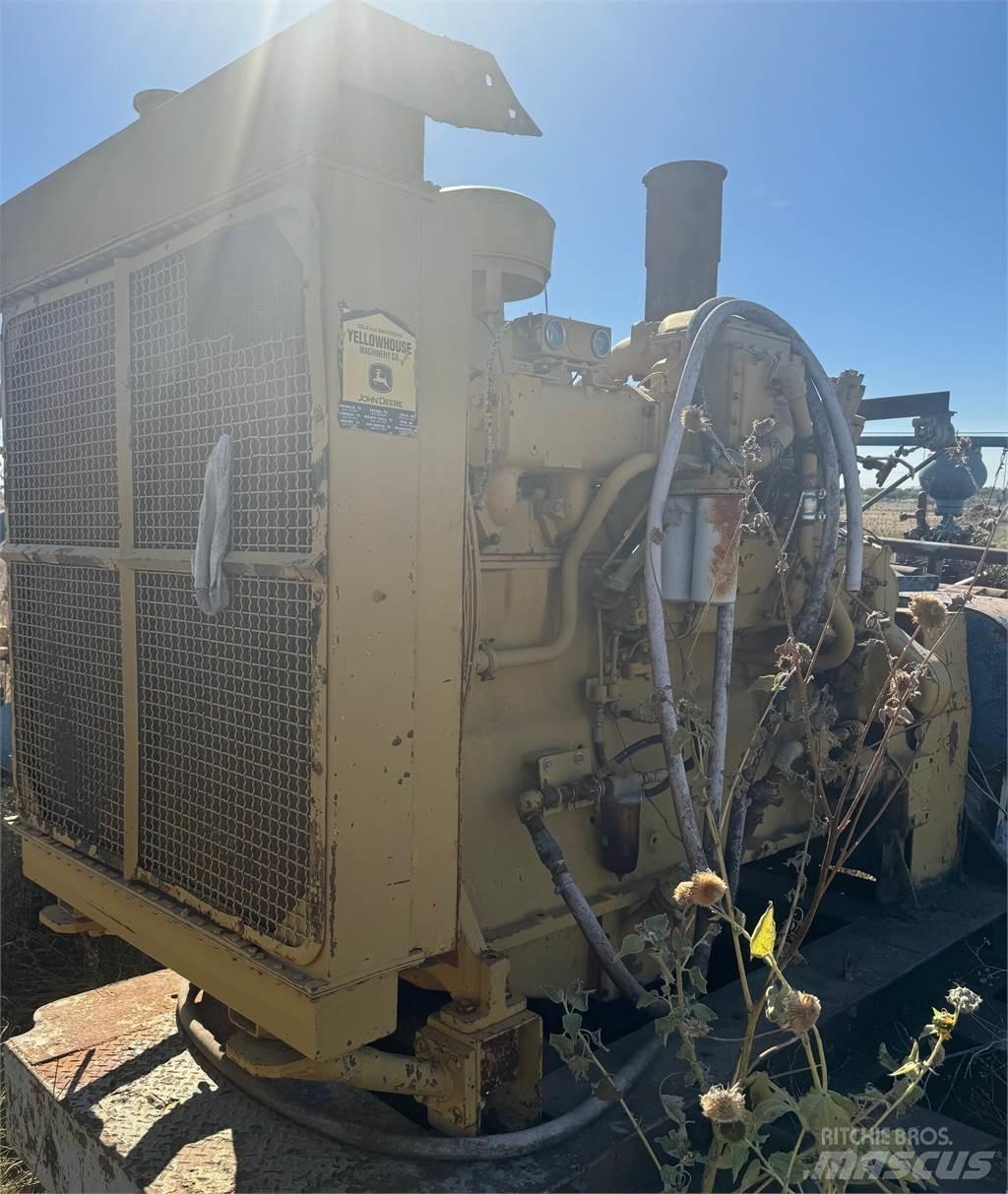 CAT D353 Motorji