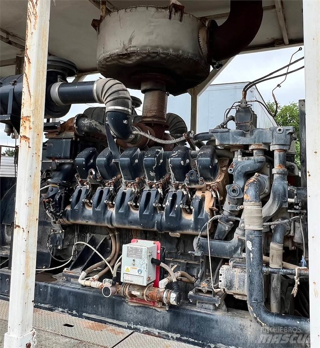 MTU 12V4000 Motorji