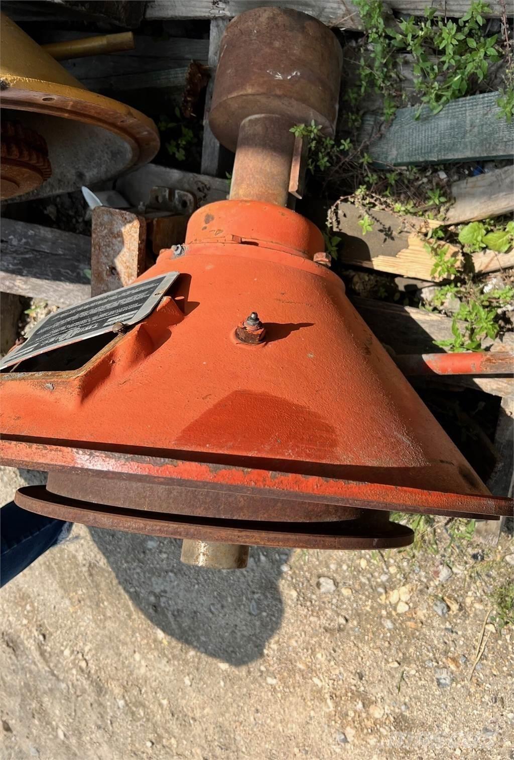  Twin Disc PTO Motorji