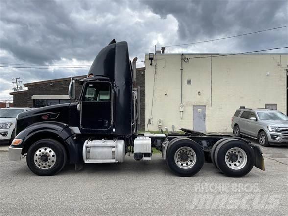 Peterbilt 386 Vlačilci