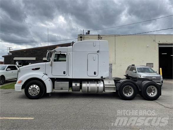 Peterbilt 386 Vlačilci
