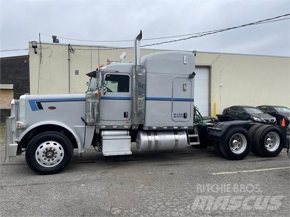 Peterbilt 388 Vlačilci