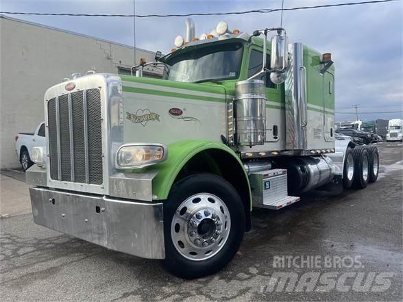 Peterbilt 389 Vlačilci