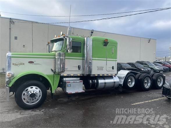 Peterbilt 389 Vlačilci