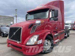 Volvo VNL64T730 Vlačilci