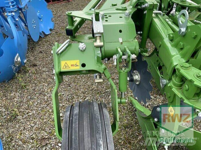 Amazone Cayros XS 950 Obračalni plugi