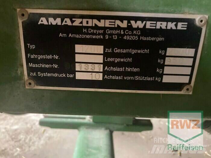 Amazone UF 1200 Vlečne škropilnice