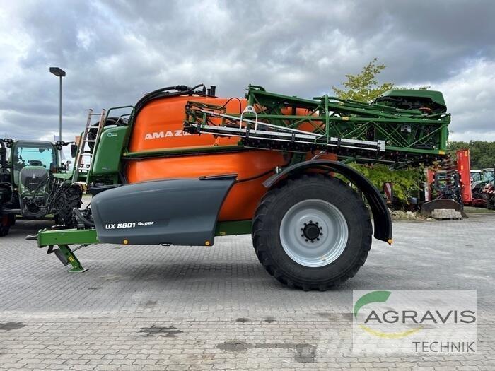Amazone UX 8601 SUPER Vlečne škropilnice