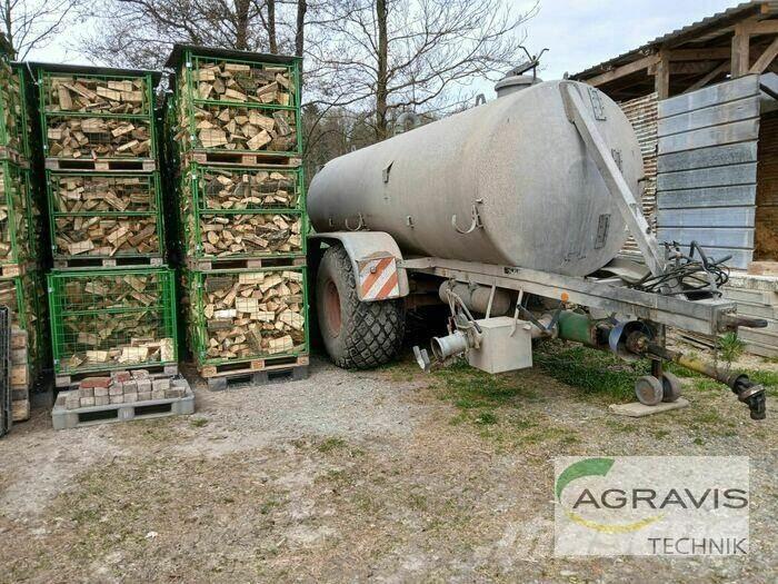 Briri VTTW 15000 Trosilniki gnoja