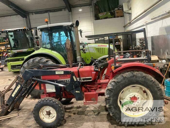Case IH IHC 633 Traktorji