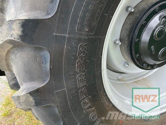 Case IH Maxxum 145 CVX Traktorji