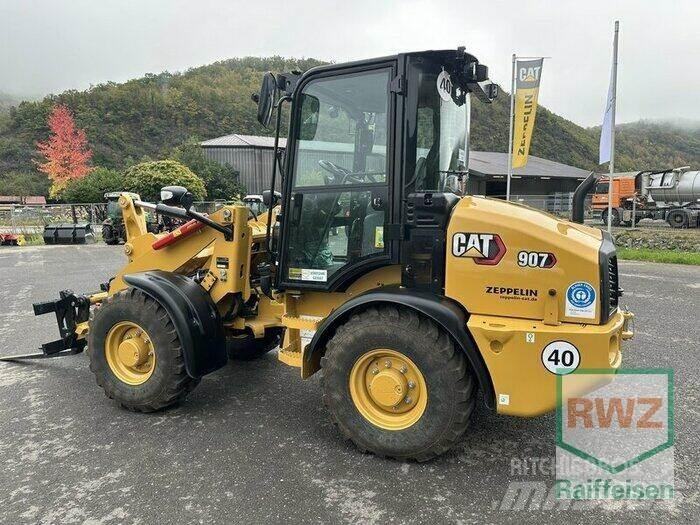 CAT 907 Kolesni nakladalci