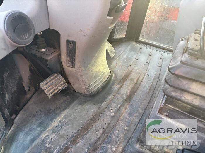 CAT 908 Kolesni nakladalci