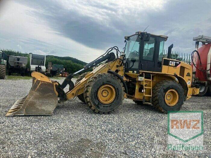 CAT 930H Kolesni nakladalci