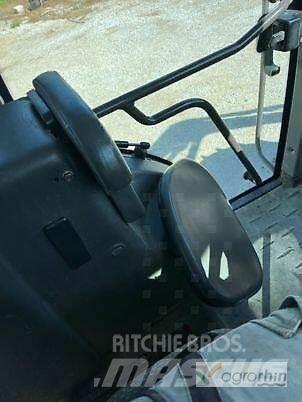 CLAAS ARES 557 ATZ Traktorji