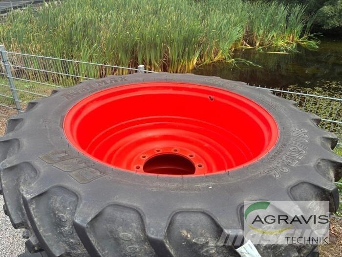 CLAAS ARION 640 CEBIS Traktorji