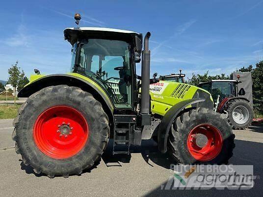 CLAAS ARION 650 Traktorji