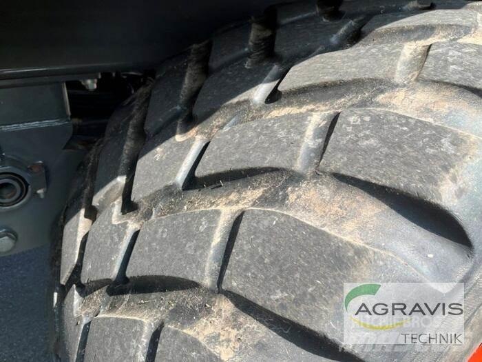 CLAAS CARGOS 750 Samonakladalne prikolice