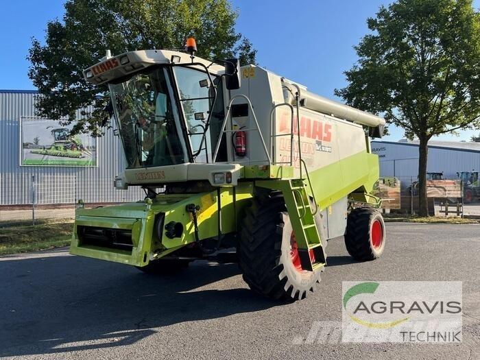 CLAAS LEXION 460 Kombajni