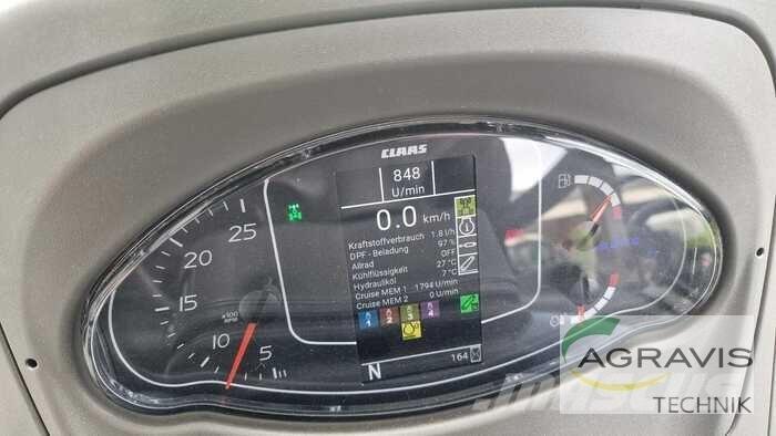 CLAAS NEXOS 240 L Traktorji