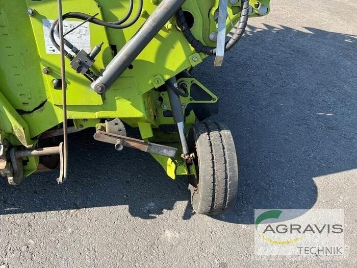 CLAAS ORBIS 900 AC 3T Priključki za stroje za krmo na lastni pogon