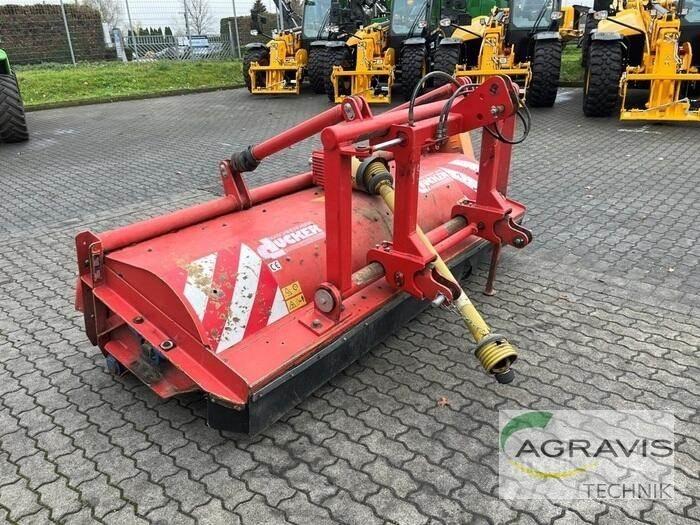 Dücker UM 27 Kosilnice za pašnike