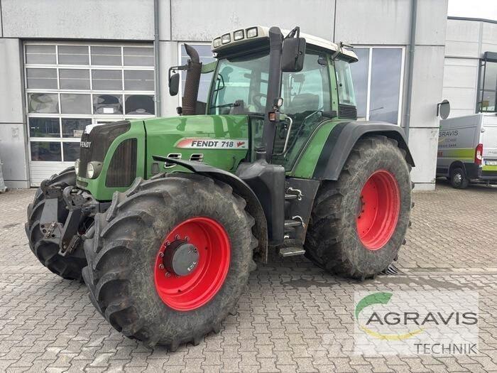 Fendt 718 VARIO Traktorji