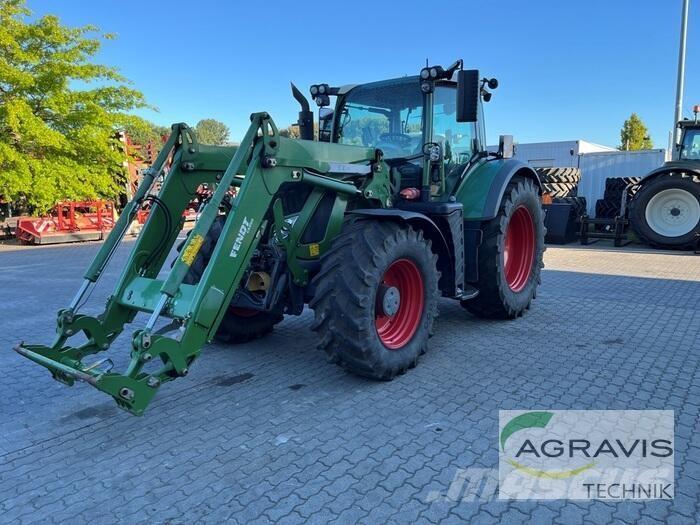 Fendt 718 VARIO S4 Traktorji