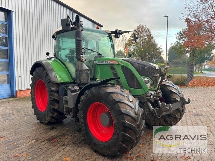 Fendt 718 VARIO SCR Traktorji