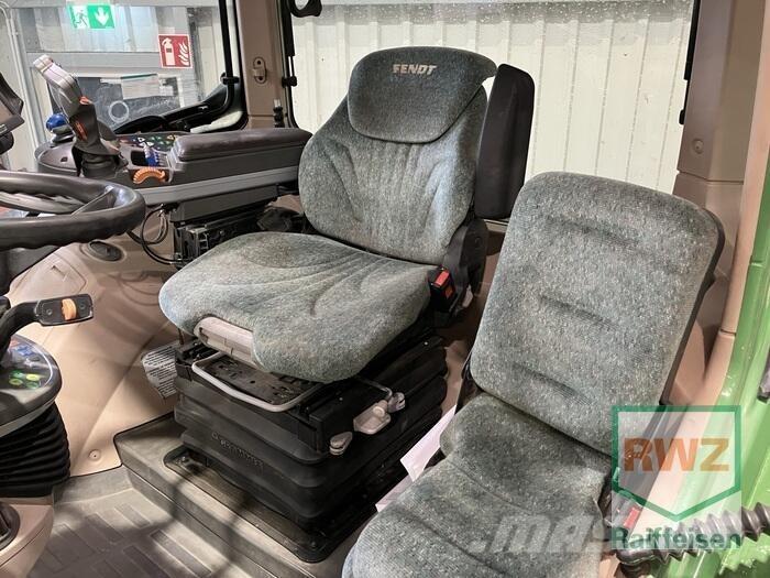 Fendt 724 Vario Traktorji