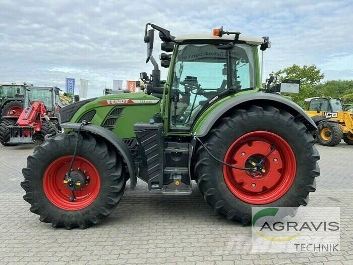 Fendt 724 VARIO GEN-6 Traktorji