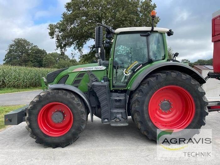 Fendt 724 VARIO S4 Traktorji