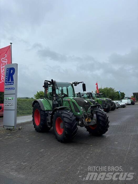 Fendt 724 VARIO SCR Traktorji
