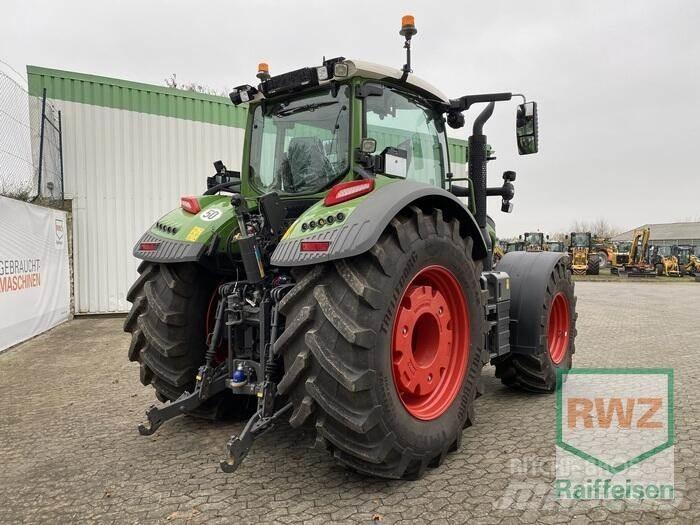 Fendt 728 Vario Gen7 Traktorji