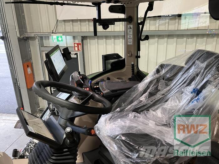 Fendt 728 Vario Gen7 Traktorji