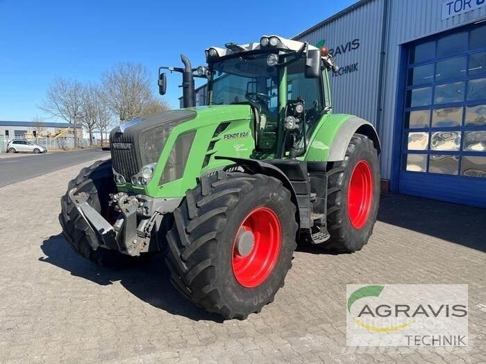 Fendt 824 VARIO SCR Traktorji