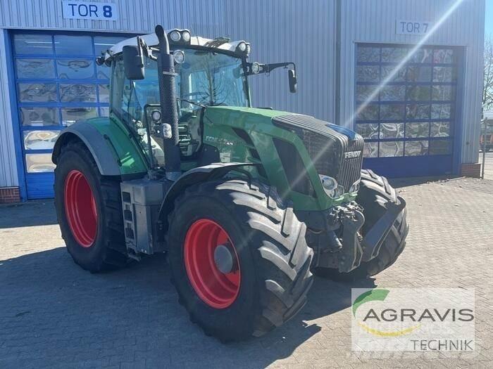 Fendt 824 VARIO SCR Traktorji