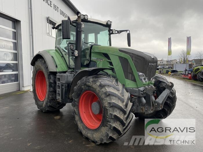 Fendt 826 VARIO SCR Traktorji