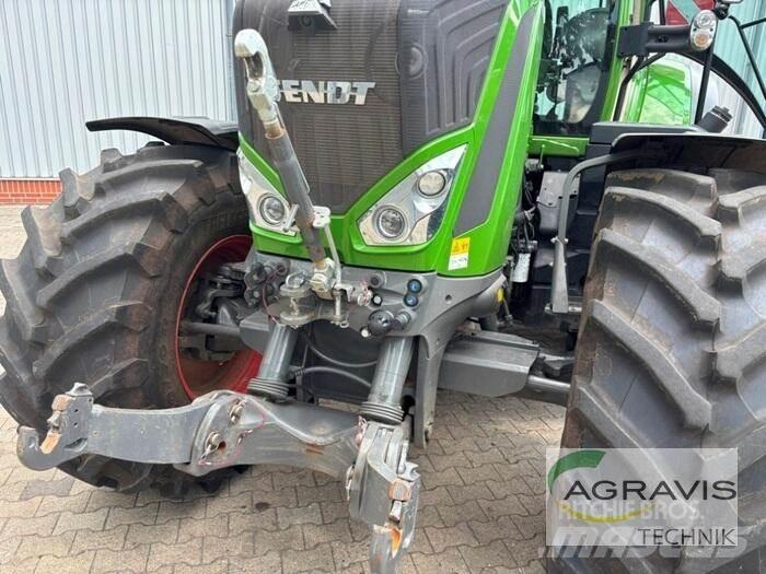 Fendt 828 VARIO S4 Traktorji