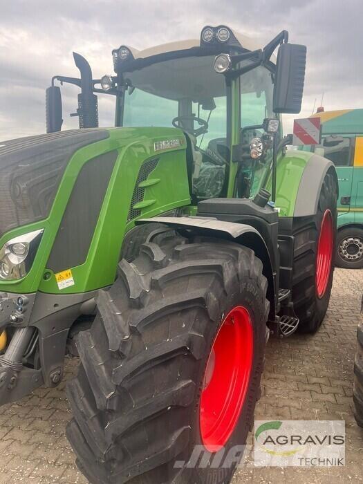 Fendt 828 VARIO S4 Traktorji